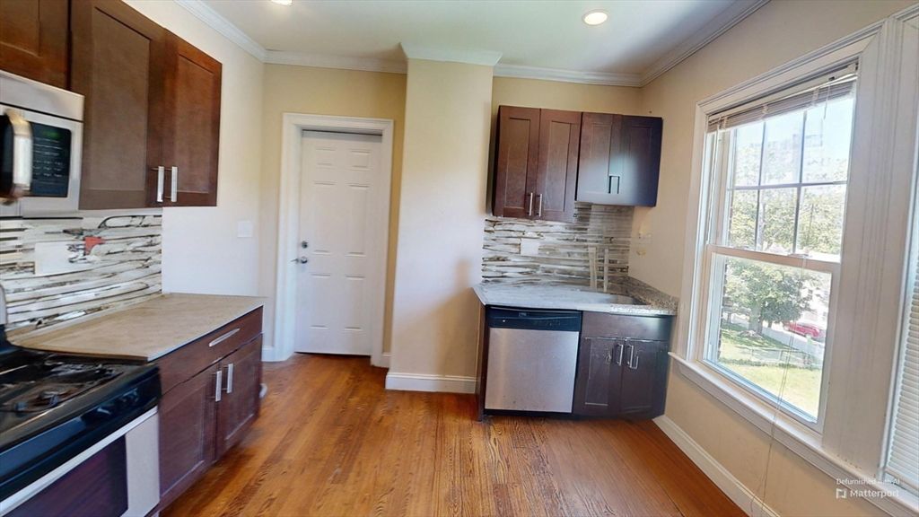 2973 Washington St. 3, Boston, MA 02119