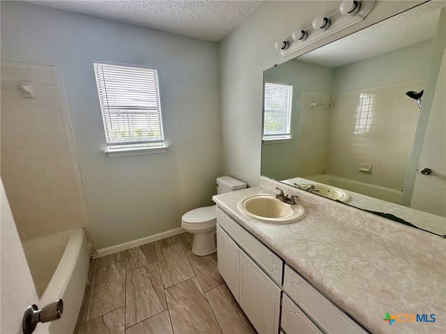 1307 Barbara Drive B, San Marcos, TX 78666