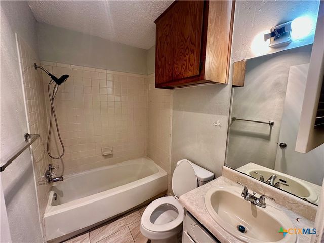 1307 Barbara Drive B, San Marcos, TX 78666