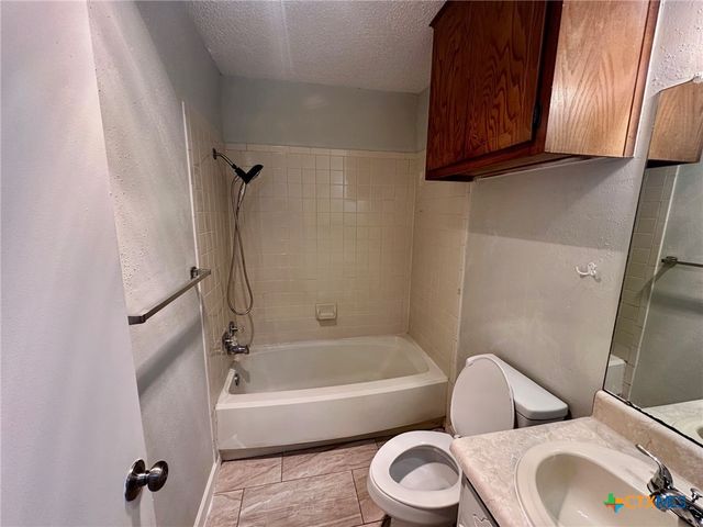 1307 Barbara Drive B, San Marcos, TX 78666