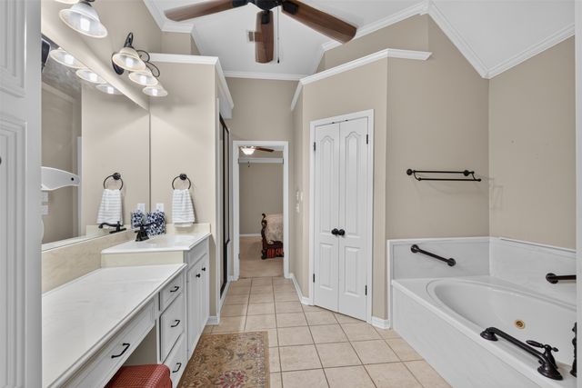 323 Oakland Place, Bossier City, LA 71112