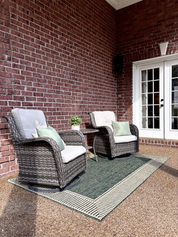 311 Pond Dr, Gallatin, TN 37066