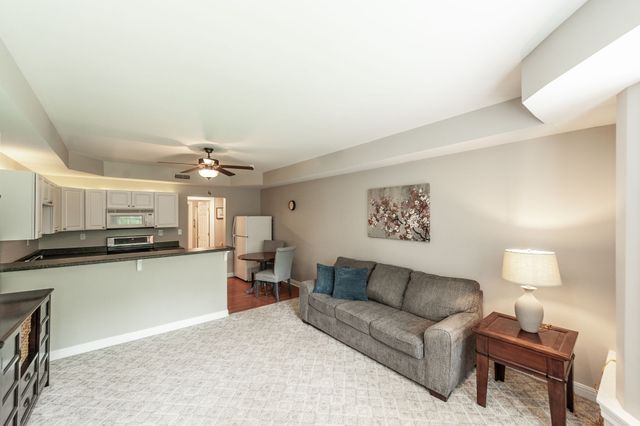 311 Pond Dr, Gallatin, TN 37066