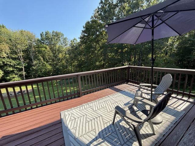 311 Pond Dr, Gallatin, TN 37066