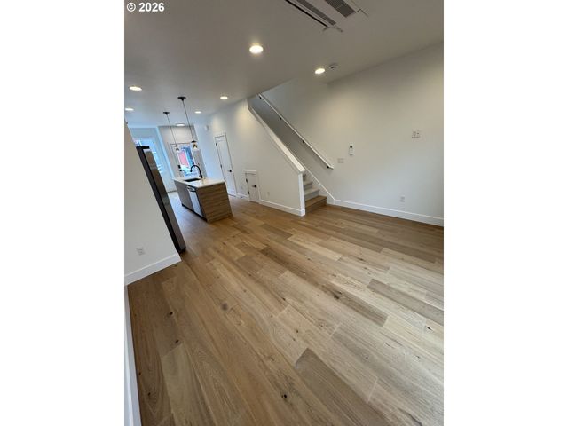 2391 Se 43rd Ave, Portland, OR 97206