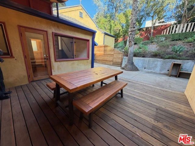 208 S Westmoreland Avenue, Los Angeles, CA 90004