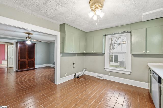 303 Front Street, Easley, SC 29640