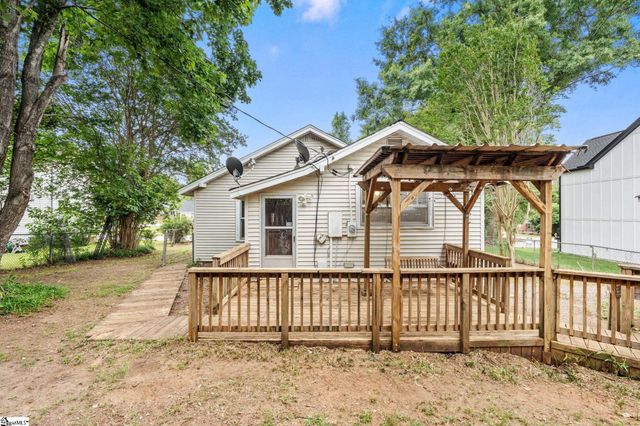 303 Front Street, Easley, SC 29640