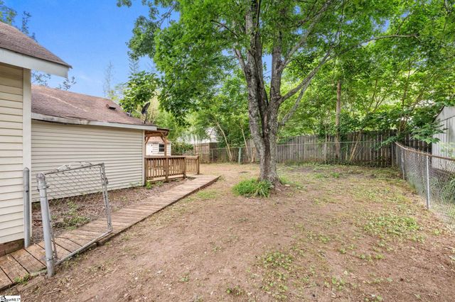 303 Front Street, Easley, SC 29640