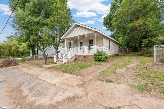 303 Front Street, Easley, SC 29640