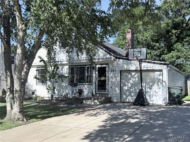 261 Highland Drive, Amherst, NY 14221