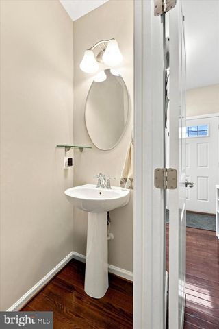 51 FRANKLIN CIR, Somerdale, NJ 08083