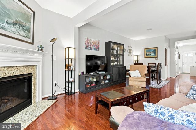51 FRANKLIN CIR, Somerdale, NJ 08083