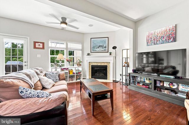 51 FRANKLIN CIR, Somerdale, NJ 08083