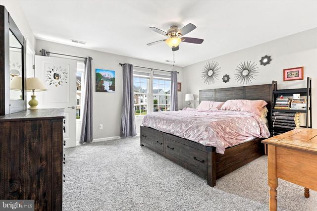 51 FRANKLIN CIR, Somerdale, NJ 08083