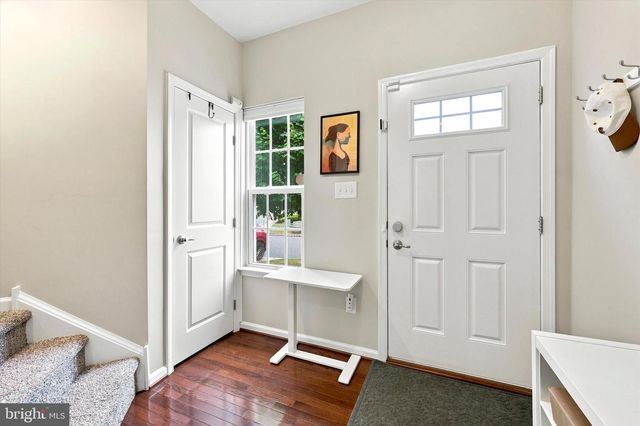 51 FRANKLIN CIR, Somerdale, NJ 08083