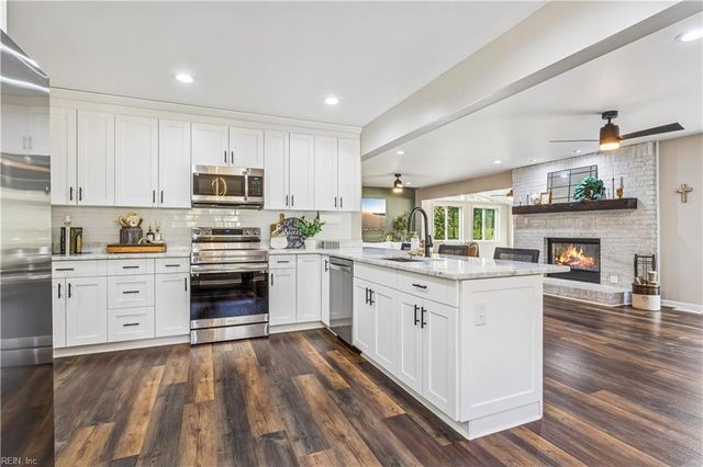 4043 Sadler DR, Suffolk, VA 23434