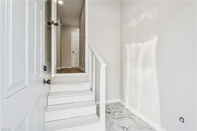 4043 Sadler DR, Suffolk, VA 23434