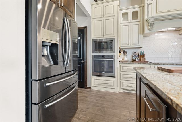 184 Royal Oaks, Ardmore, OK 73401