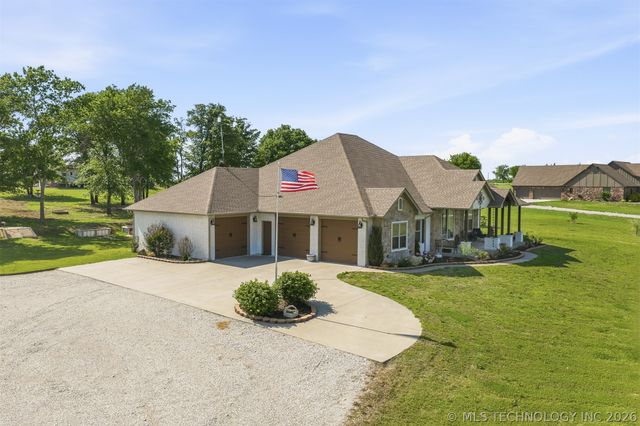 184 Royal Oaks, Ardmore, OK 73401