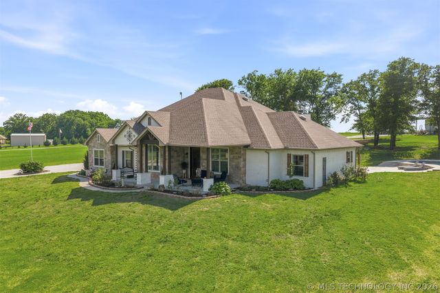184 Royal Oaks, Ardmore, OK 73401