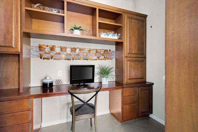 3 Pyramid Lake Court, Rancho Mirage, CA 92270