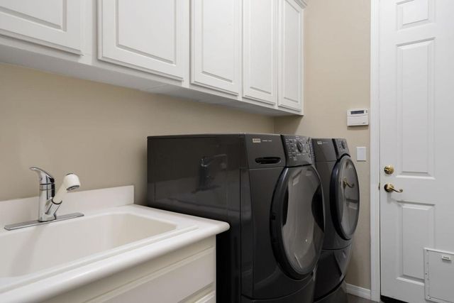 3 Pyramid Lake Court, Rancho Mirage, CA 92270