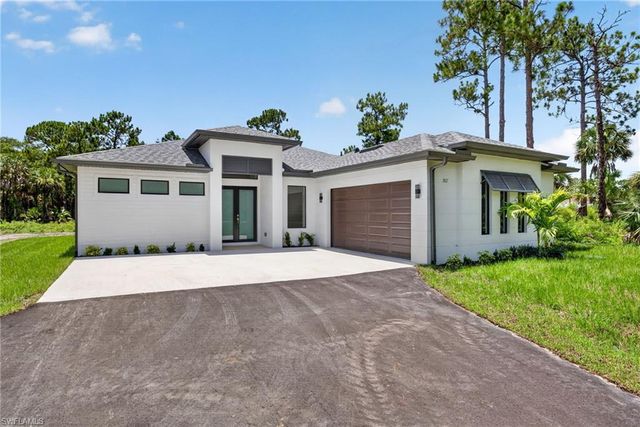 1867 Everglades BLVD N, Naples, FL 34120
