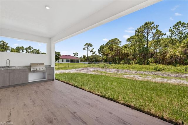 1867 Everglades BLVD N, Naples, FL 34120