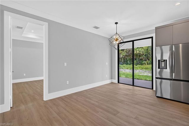 1867 Everglades BLVD N, Naples, FL 34120