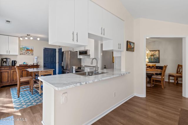 1033 Summerlin Falls Court, Wilmington, NC 28412