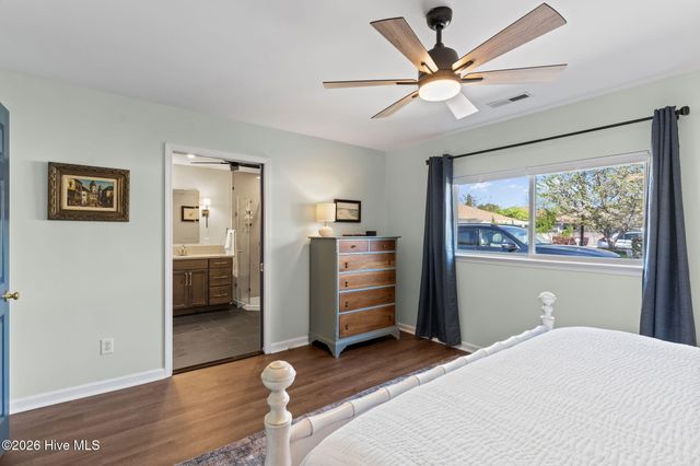 1033 Summerlin Falls Court, Wilmington, NC 28412