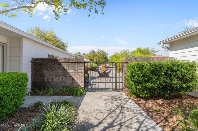 1033 Summerlin Falls Court, Wilmington, NC 28412