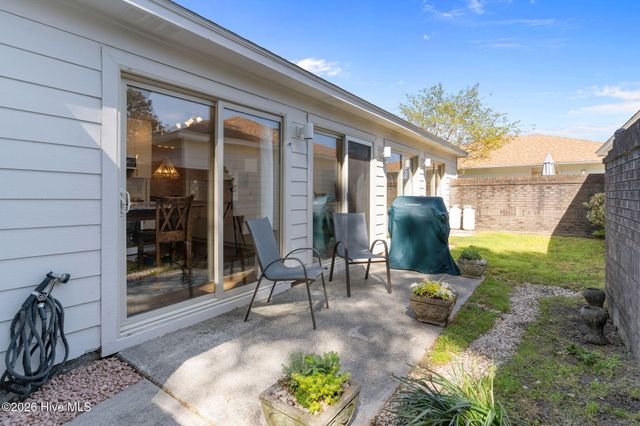 1033 Summerlin Falls Court, Wilmington, NC 28412