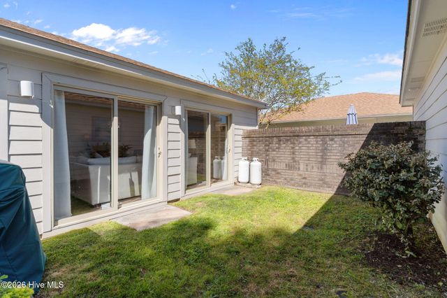 1033 Summerlin Falls Court, Wilmington, NC 28412