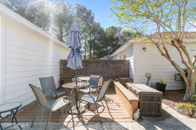 1033 Summerlin Falls Court, Wilmington, NC 28412