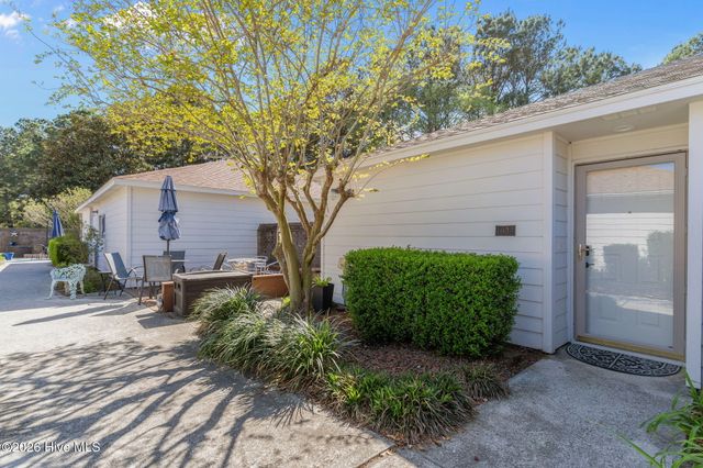 1033 Summerlin Falls Court, Wilmington, NC 28412