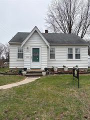 15638 Evergreen Avenue, Eastpointe, MI 48021