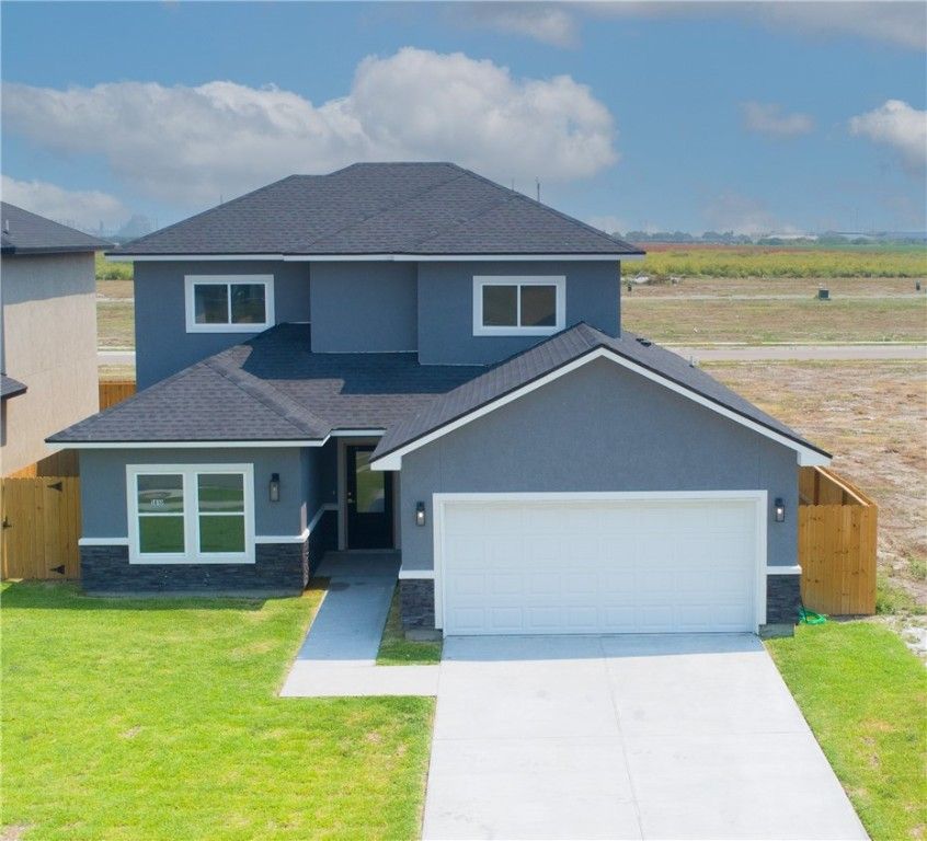 1810 White Ibis Dr, Portland, TX 78374