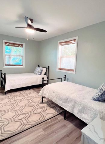 226 NE Bradley Drive, Fort Walton Beach, FL 32547