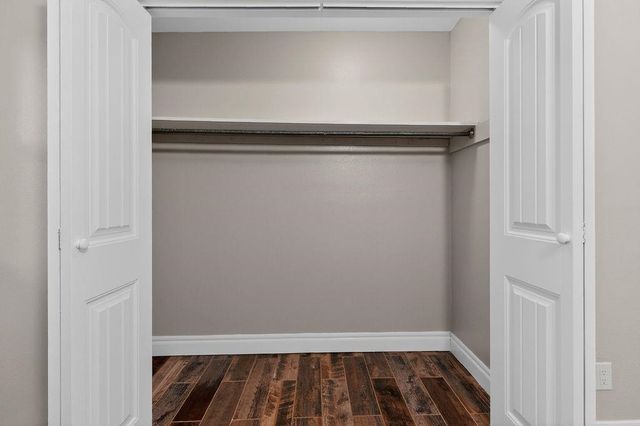 712 NW 36th St, Lawton, OK 73505