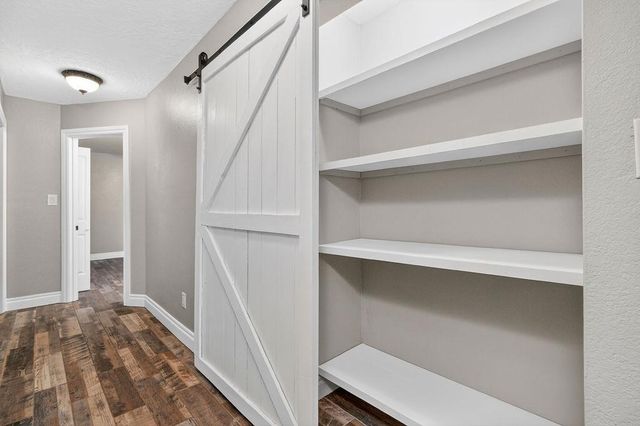 712 NW 36th St, Lawton, OK 73505