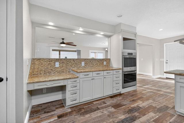 712 NW 36th St, Lawton, OK 73505