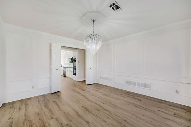 624 Bent Creek Drive, Desoto, TX 75115