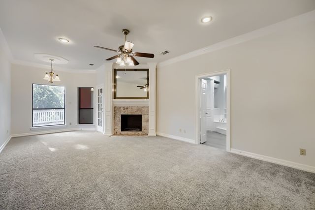 624 Bent Creek Drive, Desoto, TX 75115