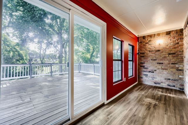 624 Bent Creek Drive, Desoto, TX 75115