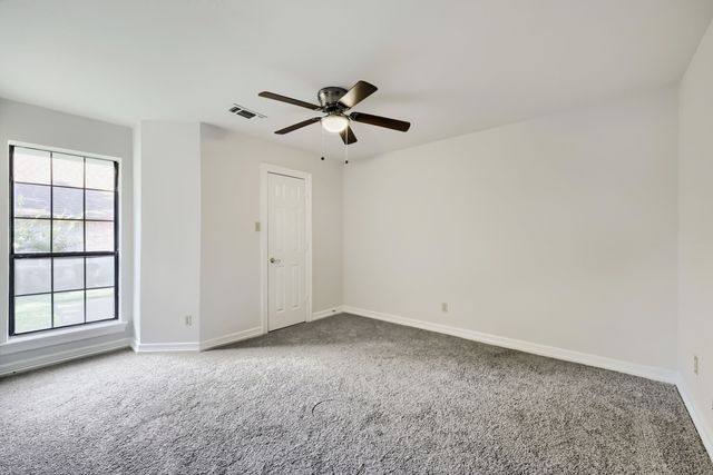 624 Bent Creek Drive, Desoto, TX 75115