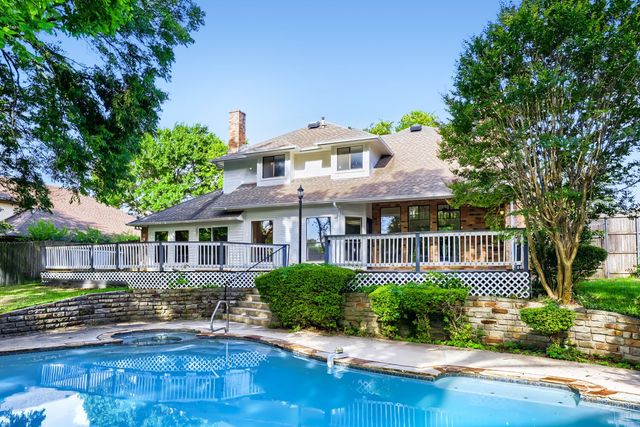 624 Bent Creek Drive, Desoto, TX 75115