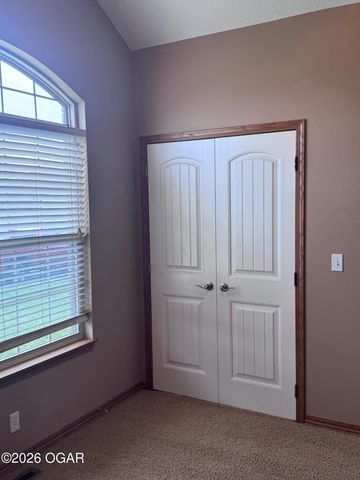 2109 E 25th Street, Joplin, MO 64804