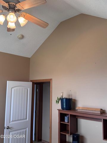 2109 E 25th Street, Joplin, MO 64804